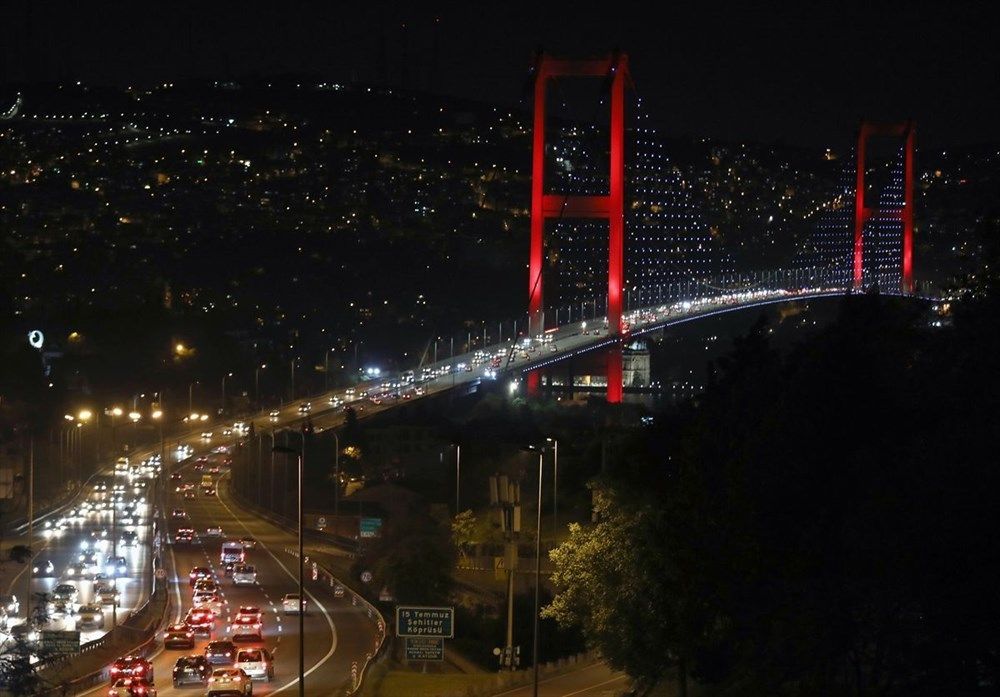 Yasağın ardından gece vakti İstiklal'e akın ettiler! 4