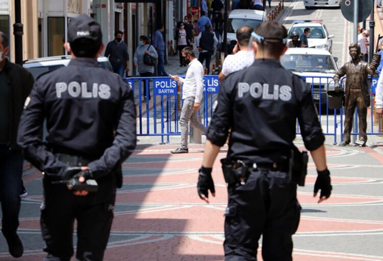 Sokağa çıkma kısıtlamasıyla ilgili önemli detay! O 6 şehir muaf tutuldu 7