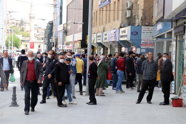Sokağa çıkma kısıtlamasıyla ilgili önemli detay! O 6 şehir muaf tutuldu 19
