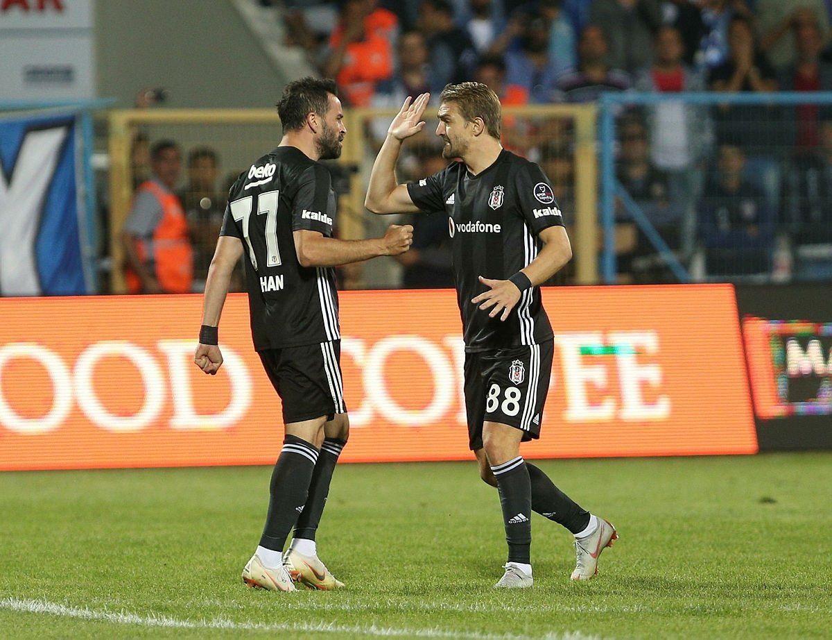 Fenerbahçe'nin transfer listesi ortaya çıktı! İşte o isimler 3