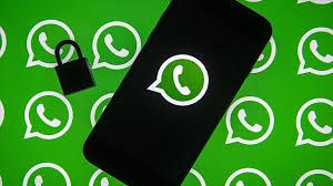Whatsapp'ta sevgilinize gelen mesajı okumak çok kolay! 8