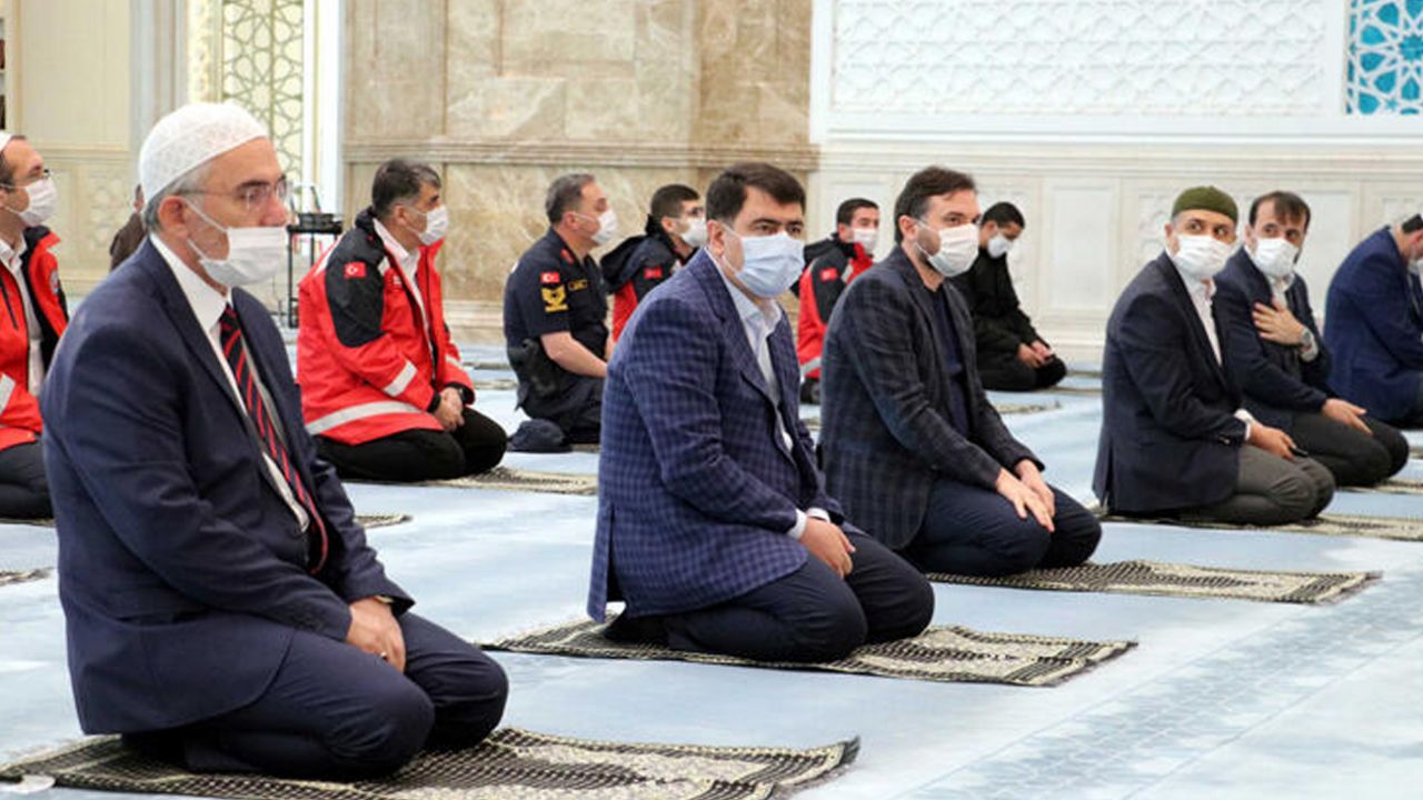 Son dakika... Bayram sabahında tarihi görüntüler 4