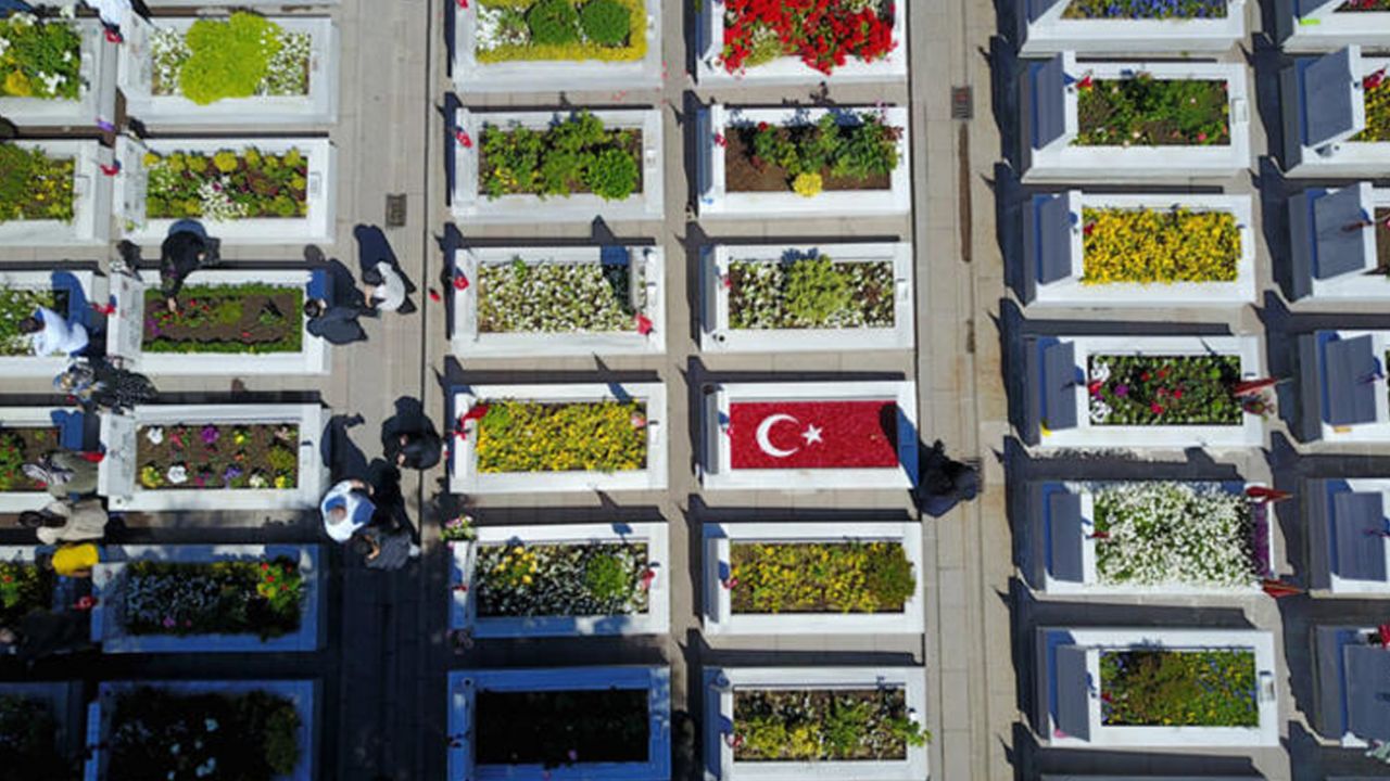 Son dakika... Unutulmadılar... '15 yıl oldu ama 15 gün gibi' 3