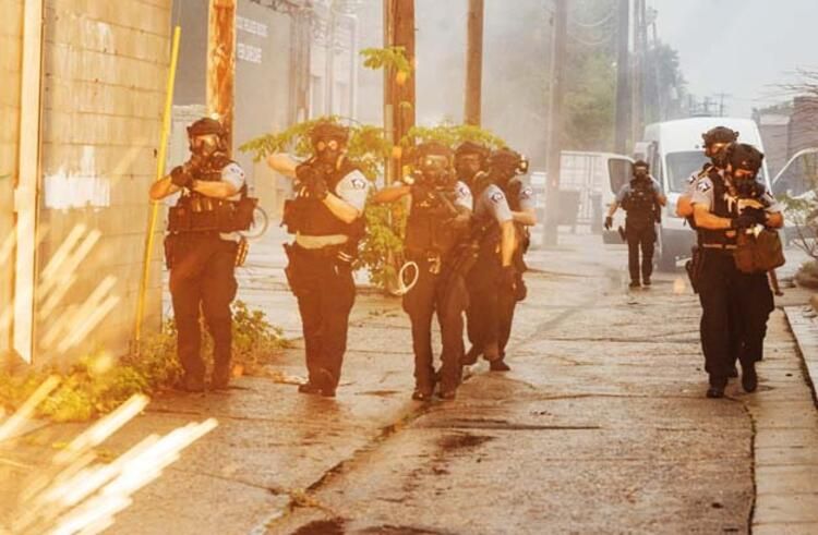 ABD'de işler çığrından çıktı! Polis müdahalede edemiyor... 13