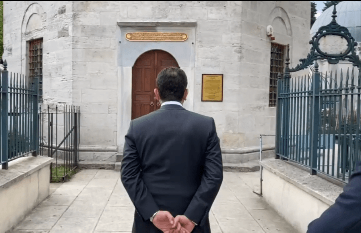 İstanbul'un 'Fatih'ine emanetçiden büyük saygısızlık 5
