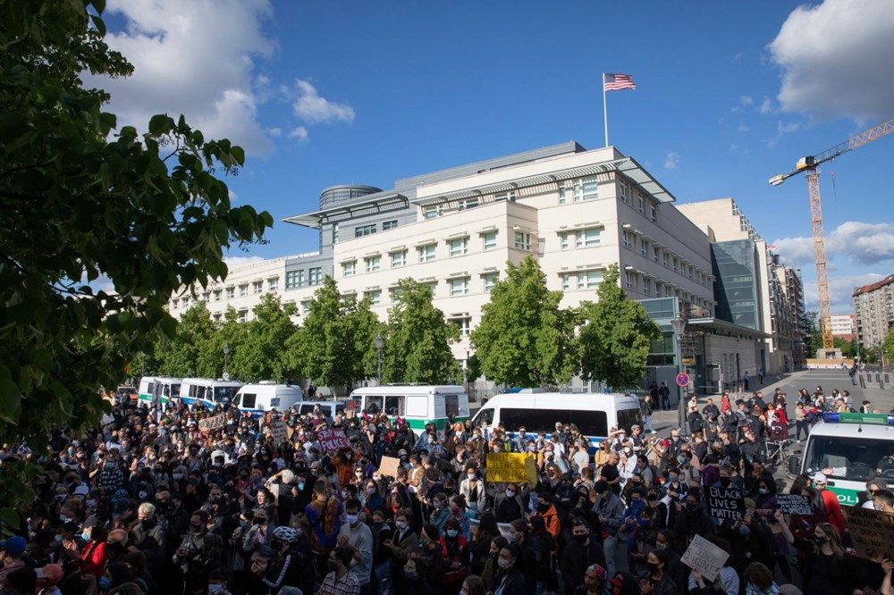 Protestolar dünyaya yayıldı 10