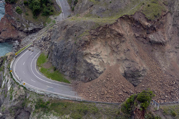 Deprem sırasında yıllardır efsane olan görüntü kanıtlandı! Gökyüzü o an.... 12