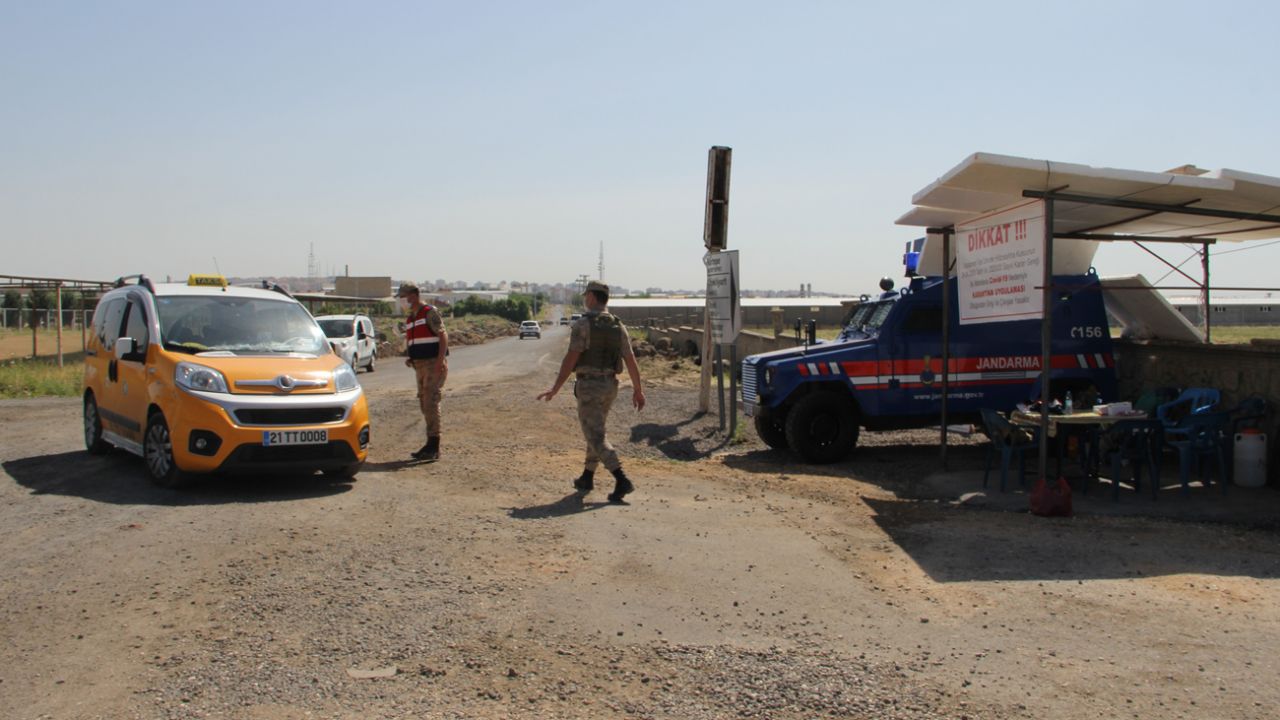 Geçmiş bayram kutlamasına gitti, 12 ev karantinaya alındı! Diyarbakır ve Gaziantep'te korona alarmı 12