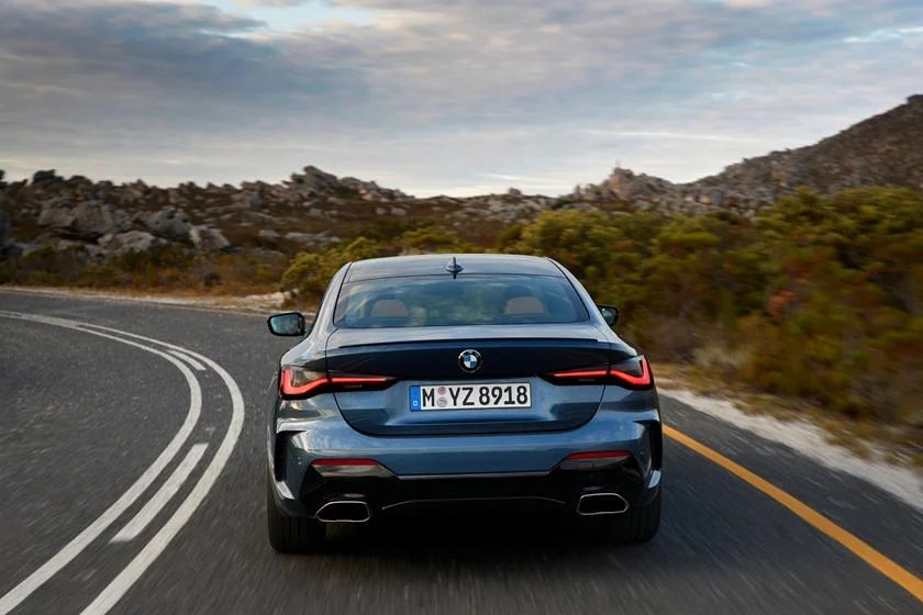BMW yeni 4 serisini tanıttı... 4