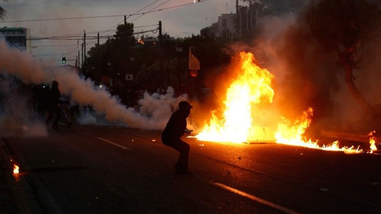 Son dakika... ABD'deki öfke Komşu'ya sıçradı! Sokaklar alev alev... 3