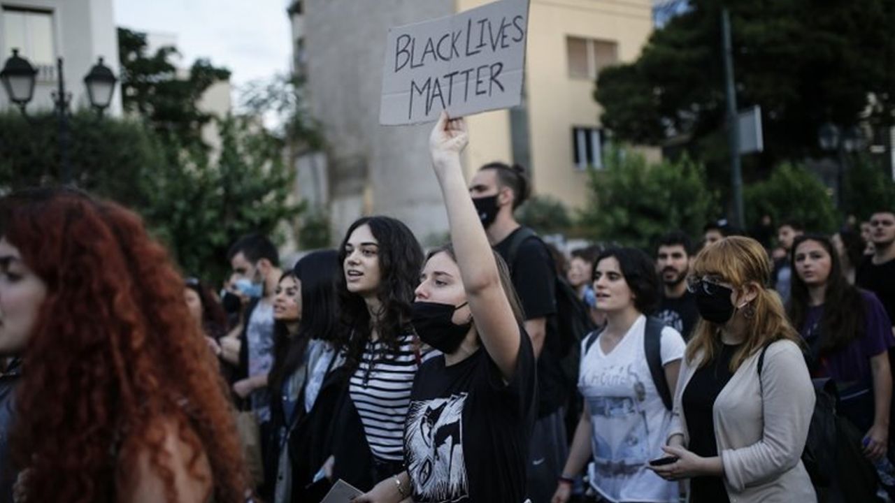 Son dakika... ABD'deki öfke Komşu'ya sıçradı! Sokaklar alev alev... 9