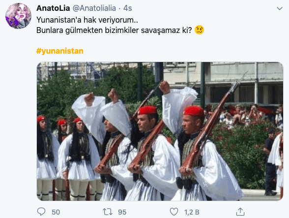 Yunan bakan alay konusu oldu 3