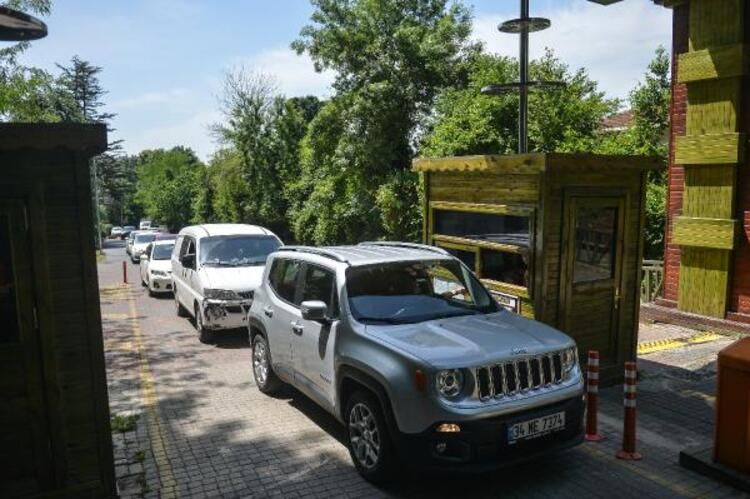 Yollar tıklım tıklım oldu! 17
