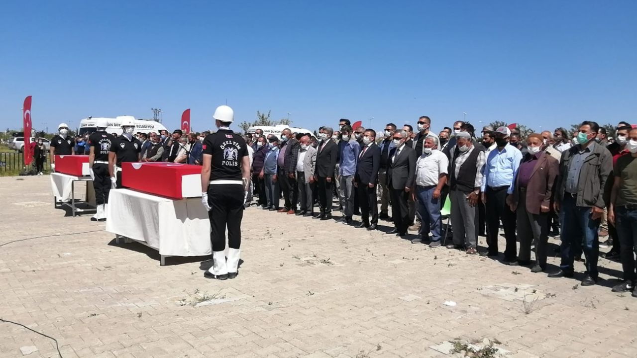 Son dakika... Hain saldırıda şehit düşen işçiler için düzenlenen törende gözyaşları sel oldu 3