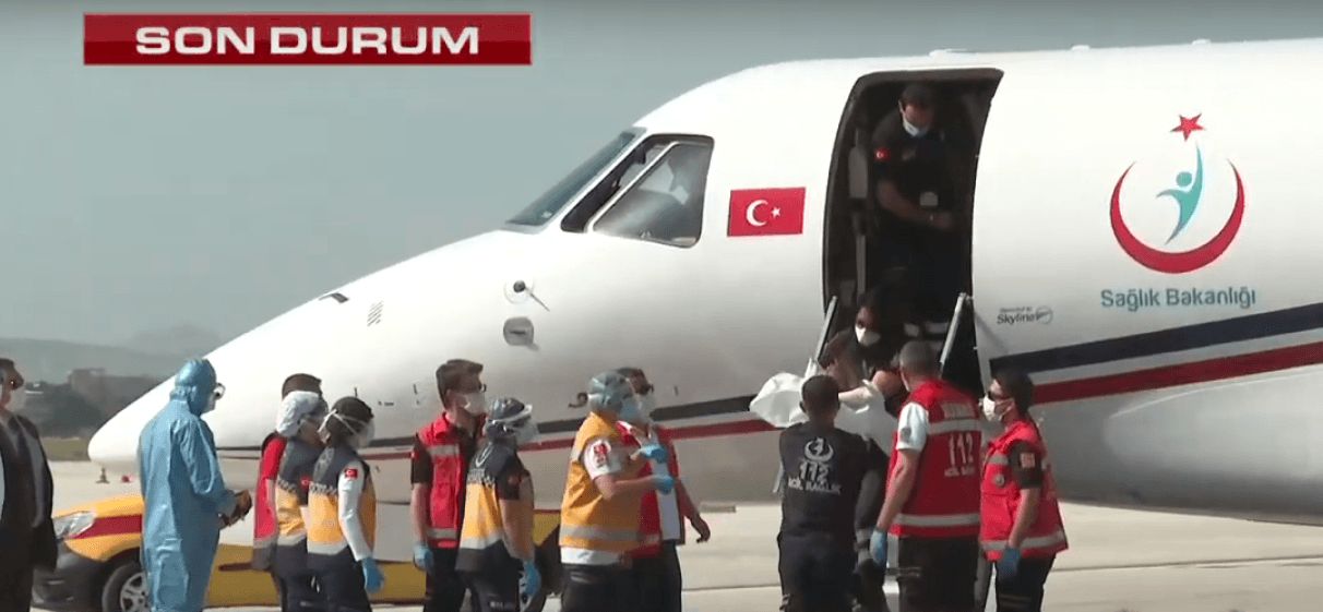 Siyam ikizleri ülkeye döndü! 20