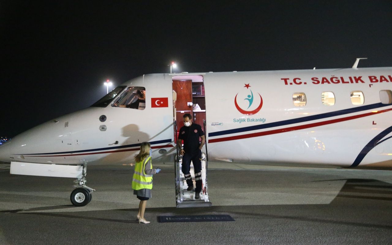Siyam ikizleri ülkeye döndü! 8