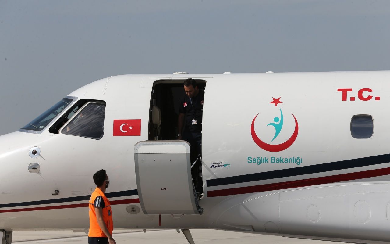 Siyam ikizleri ülkeye döndü! 33