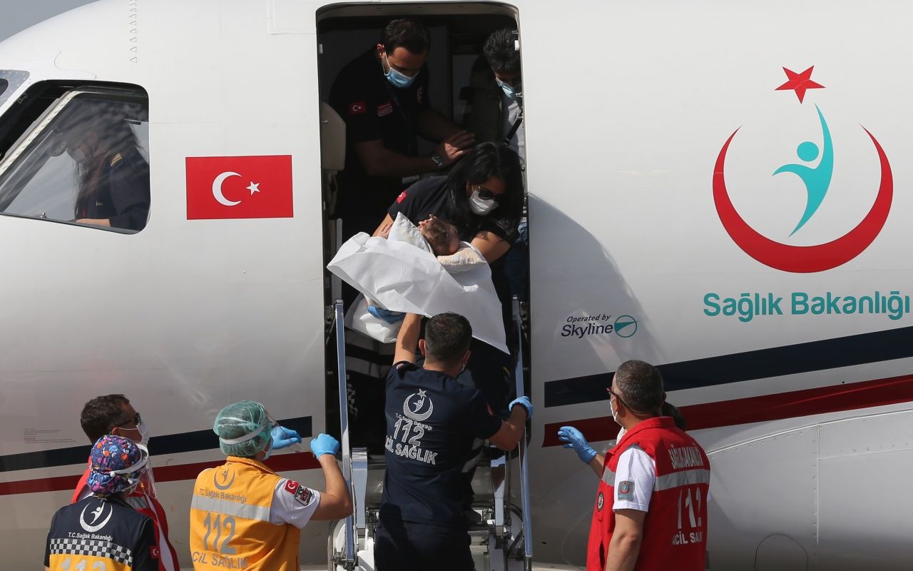 Siyam ikizleri ülkeye döndü! 46