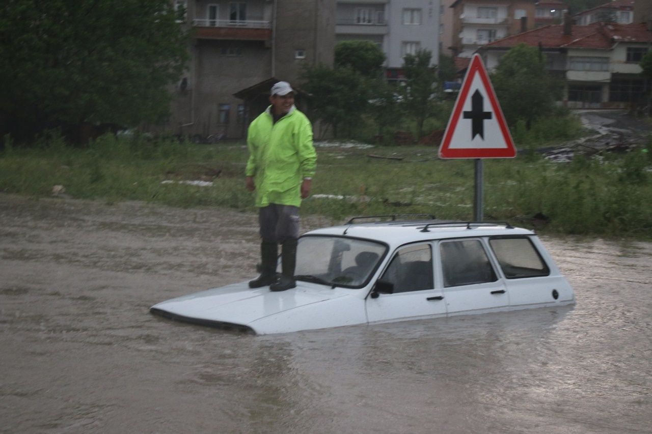 Sokaklar göle döndü... 6