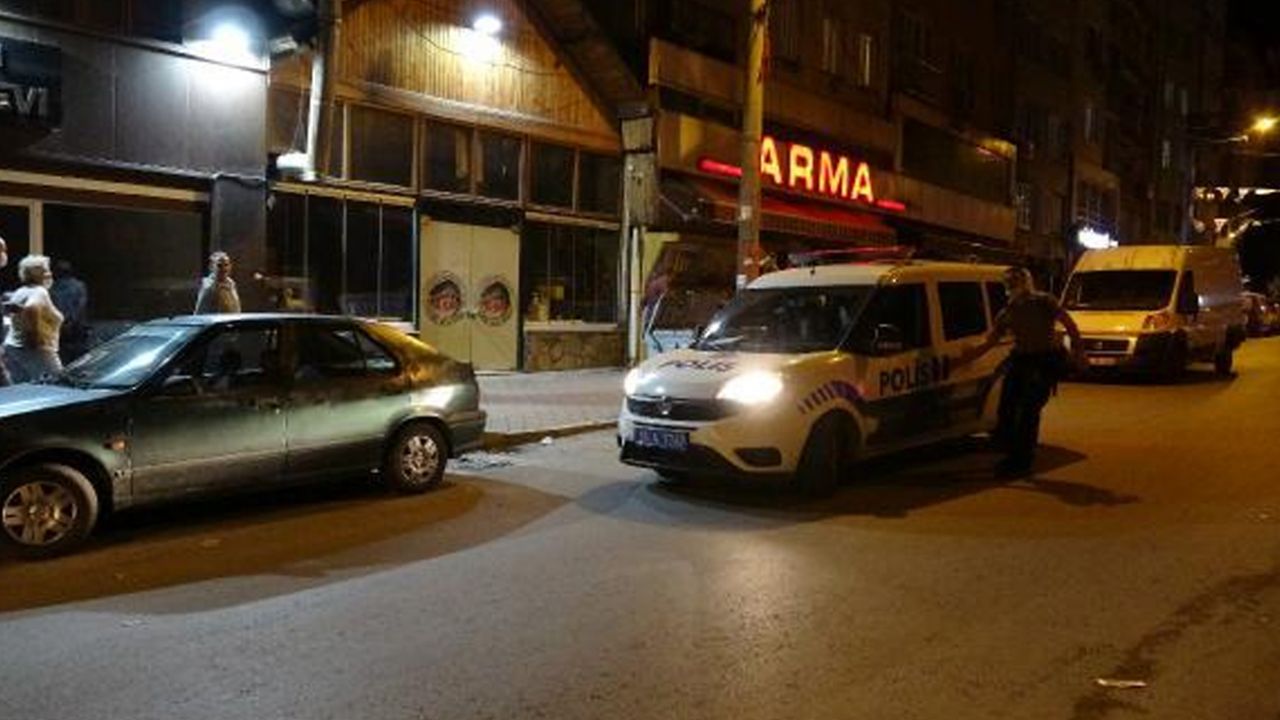 Son dakika... 5 TL vermeyince göğsünden bıçaklandı 6