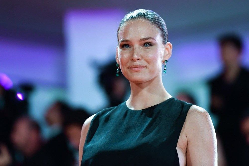 İsrailli model Bar Rafaeli'ye 2.8 milyon dolar vergi cezası 9