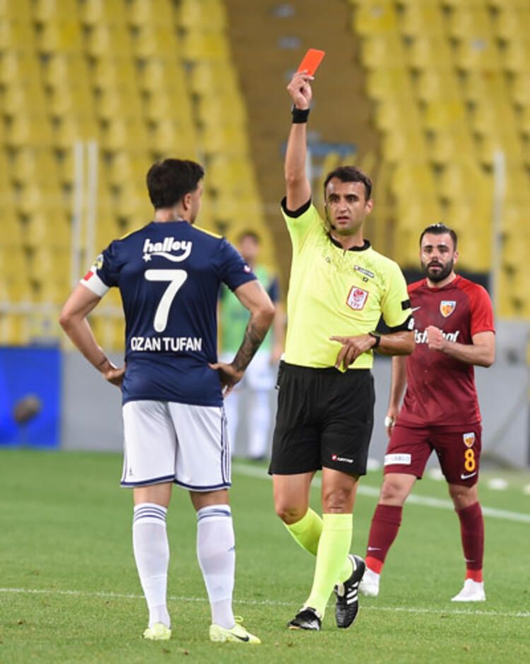 Emre Belözoğlu'nun çıldırdığı an! 5