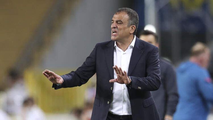 Fenerbahçe'den ters köşe! Ünlü hocaya dev teklif... 1