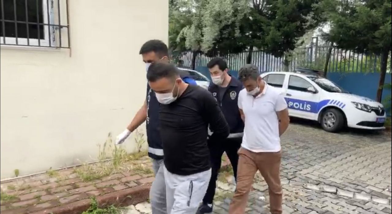 Kanlar içinde yere yığıldı 5