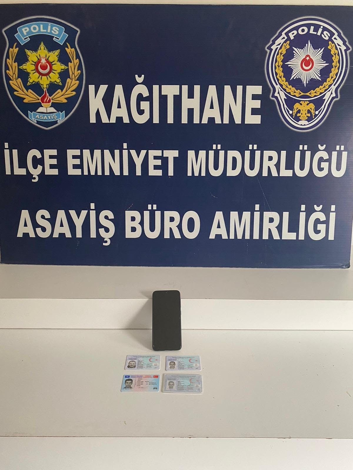 Kanlar içinde yere yığıldı 9