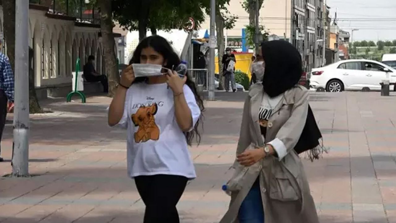İstanbul'da maske takma zorunluluğunun ilk gününden manzaralar 1
