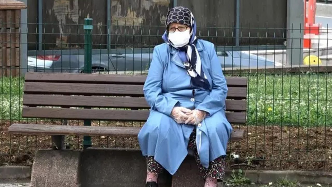 İstanbul'da maske takma zorunluluğunun ilk gününden manzaralar 6