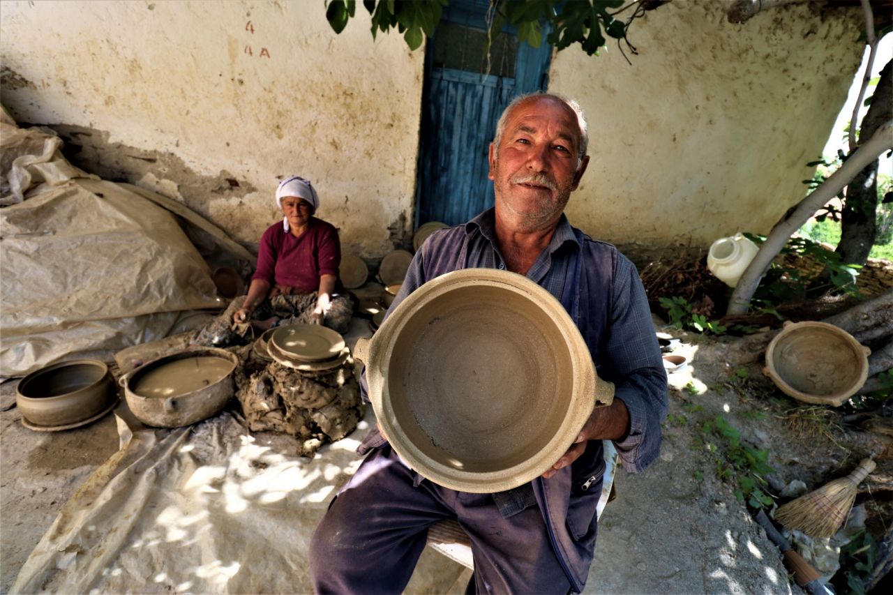 Çömlekler onların ekmek parası 10