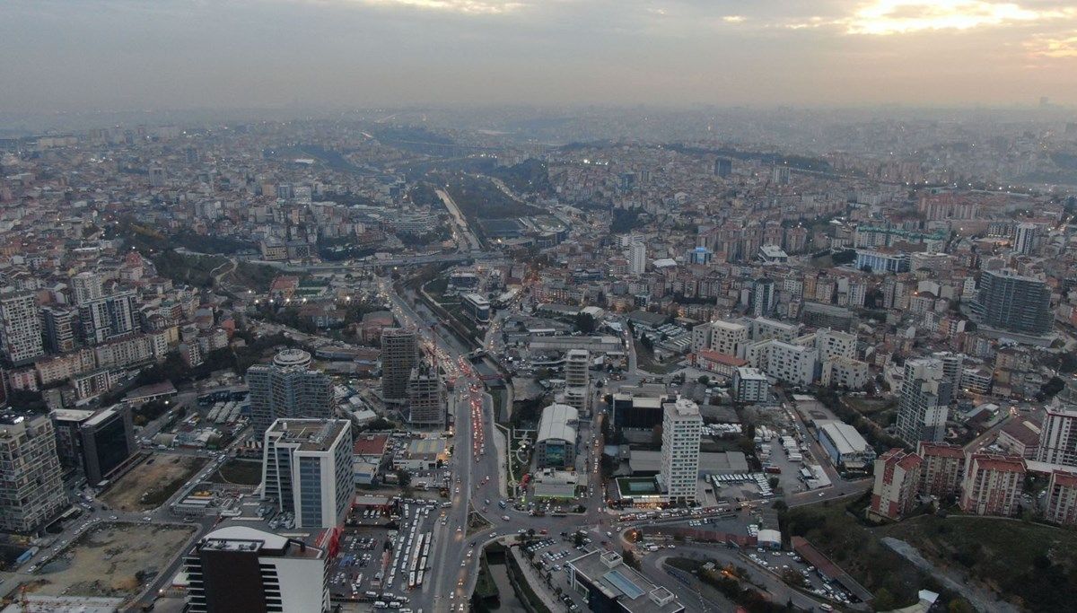 İstanbul'da normalleşmeyle beraber hava kirliliği yüzde 38 arttı 15