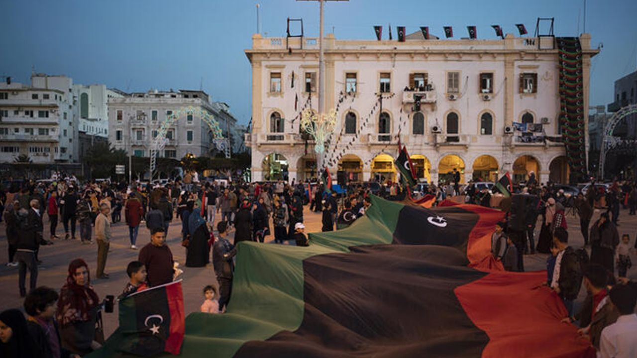 TSK, Libya'da sivillerin evlerine güvenli dönüşü için mayın imha çalışmalarını sürdürüyor 20