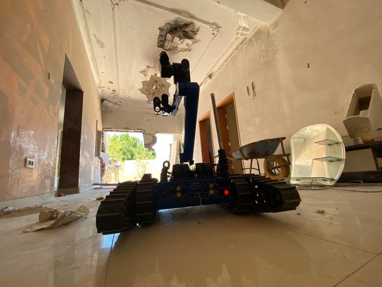 Libya'daki mayınları yerli robotlar temizliyor 2