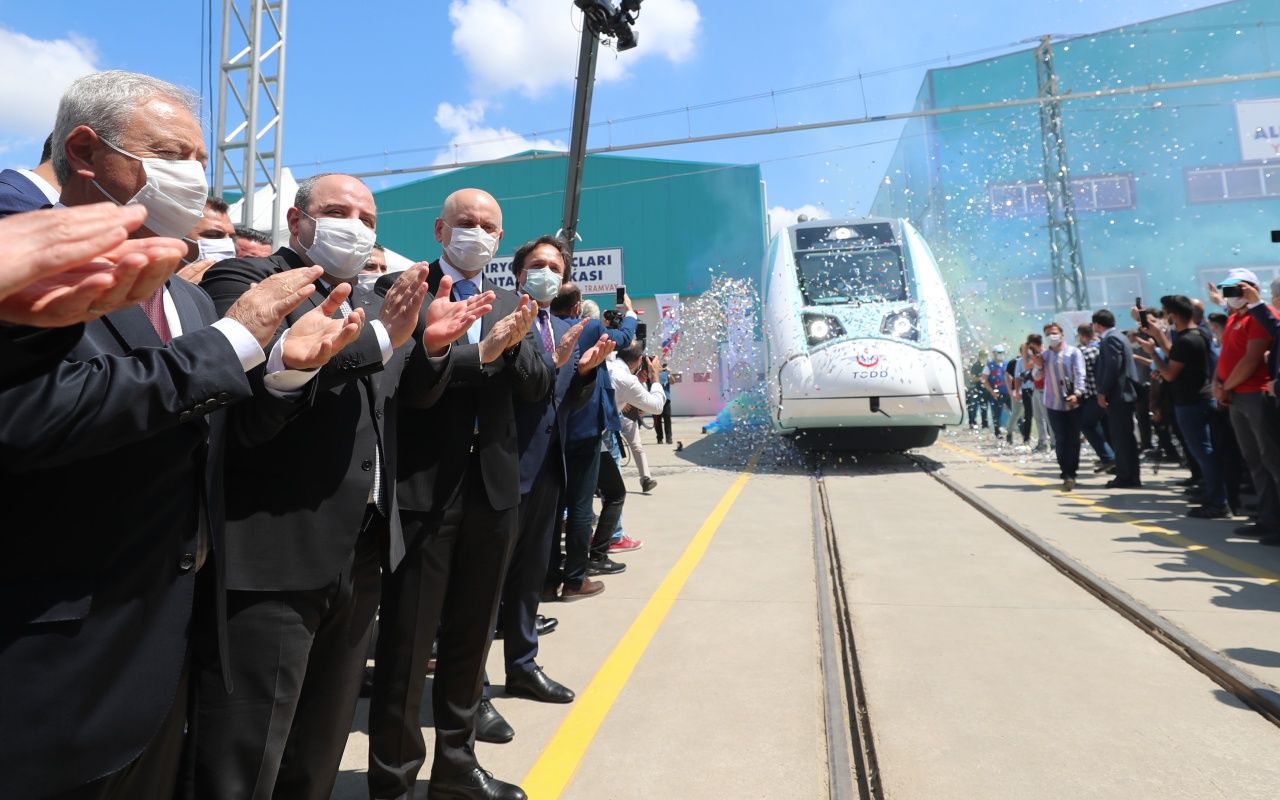 Yerli ve milli tren raylara indi! 6