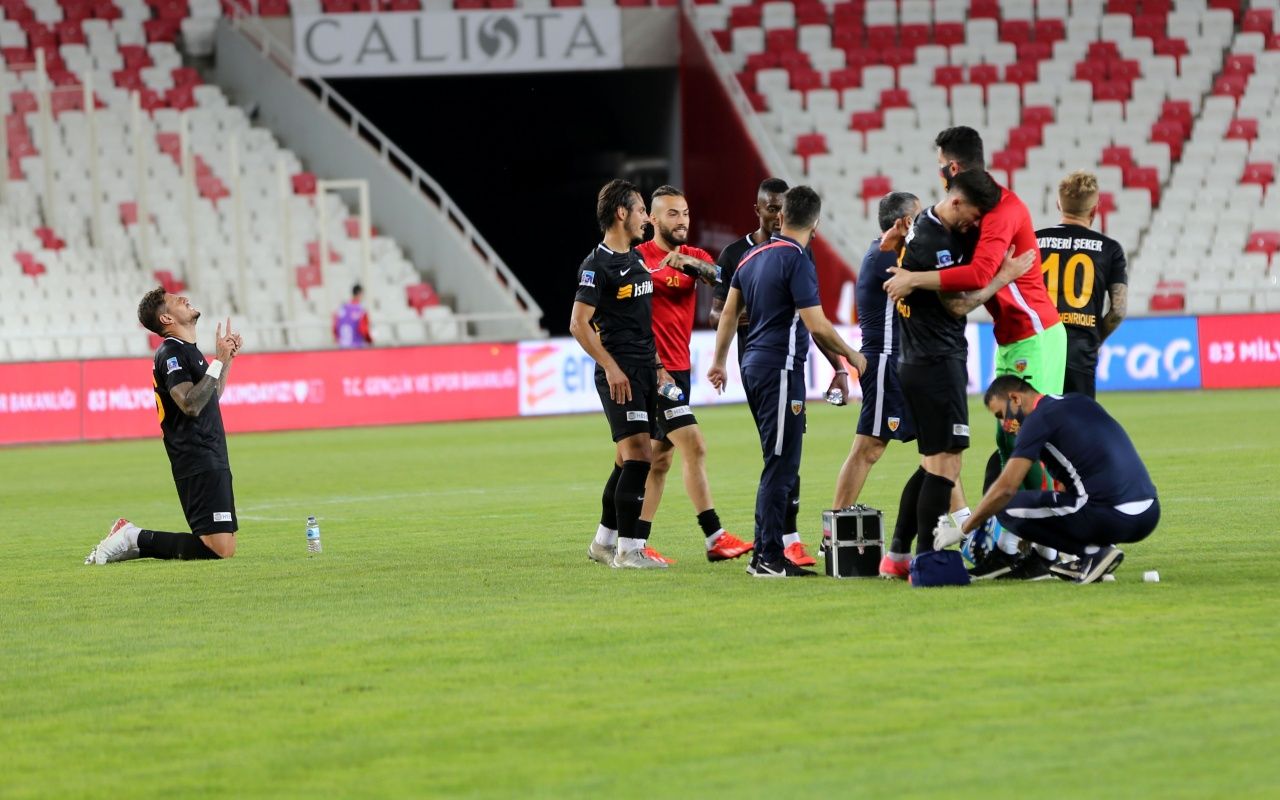 Hakem isyanına Sivasspor da dahil oldu 2