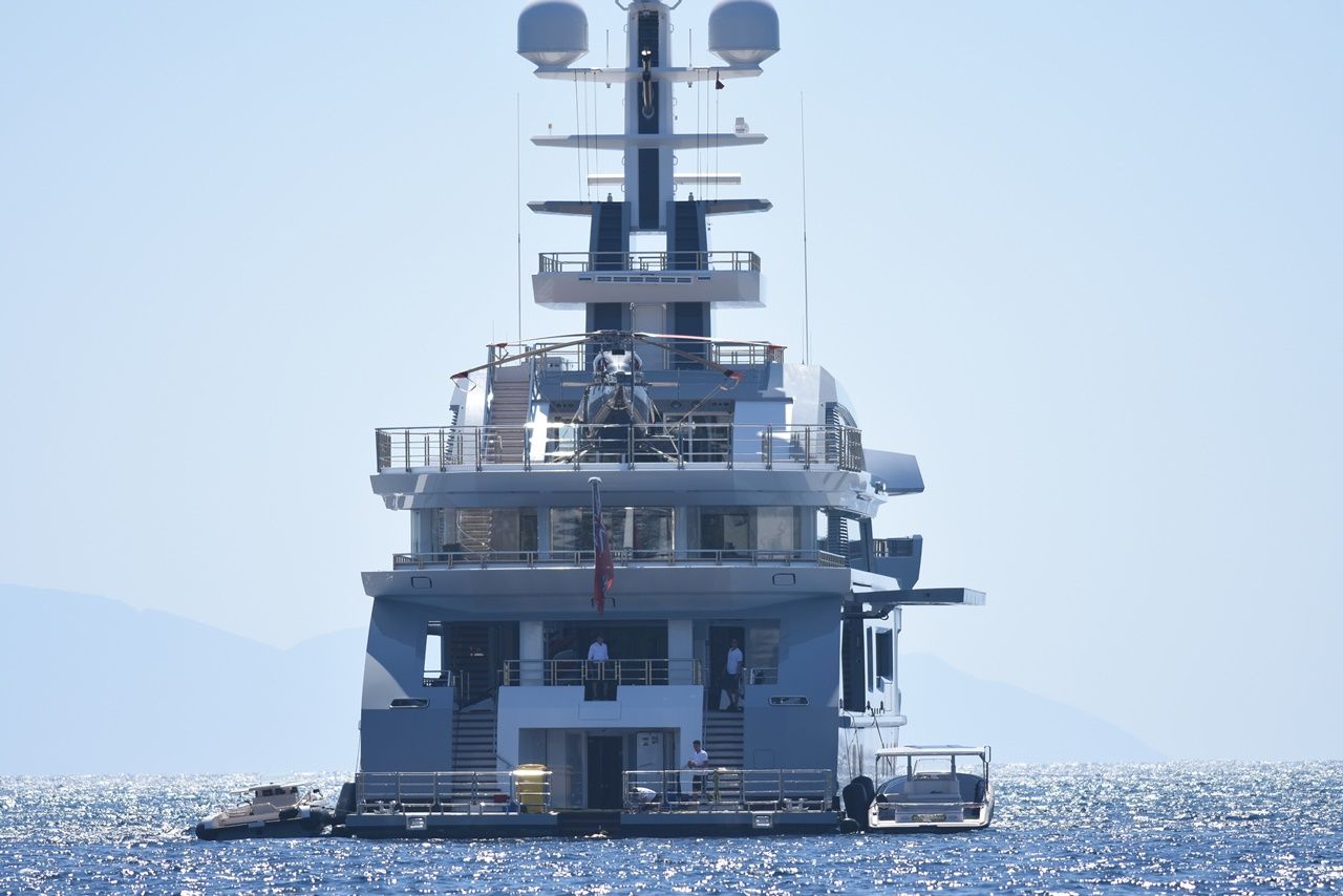 Milyon dolarlık dev yatlar Bodrum'a demirledi 1