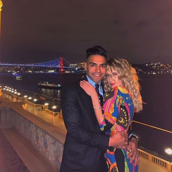 Yenge, Türkiye'yi öve öve bitiremedi 2