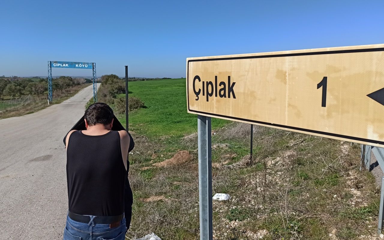 Bu köyün tabelasını gören soyunup fotoğraf çektiriyor 5