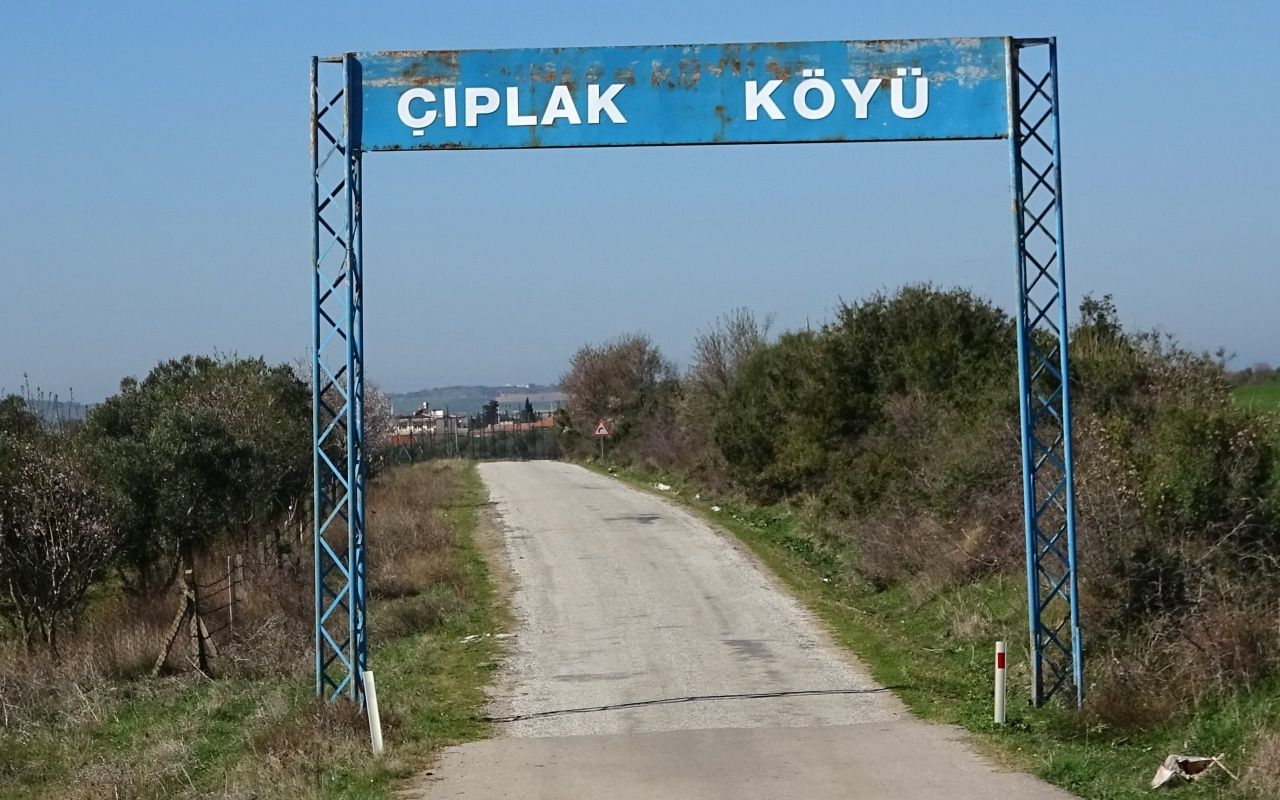 Bu köyün tabelasını gören soyunup fotoğraf çektiriyor 3