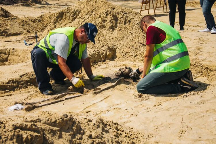 Yol yapımı sırasında tesadüfen 115 iskelet bulundu! 12