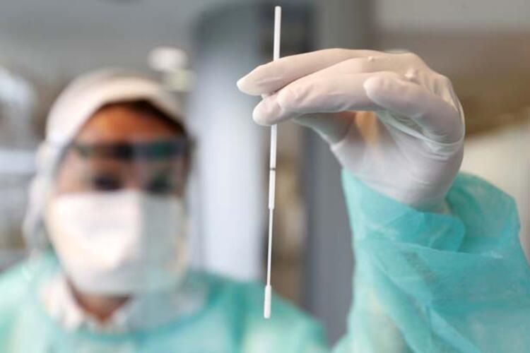 İkinci dalgayı cinsel ilişki skandalı başlattı 17