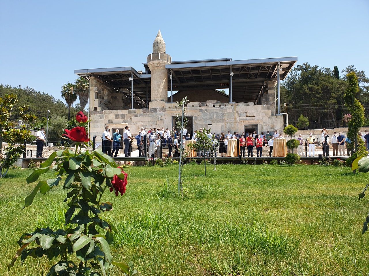 96 yıl sonra ibadete açıldı 1