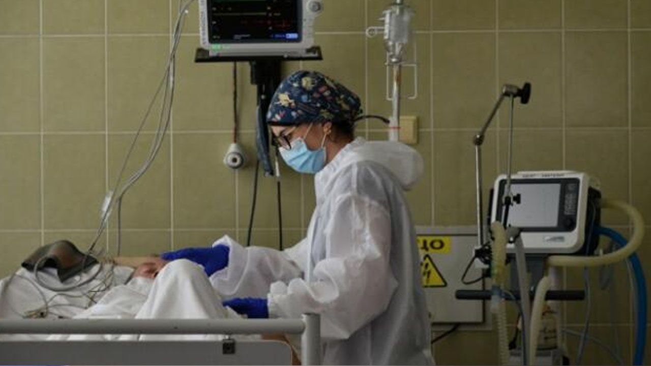Dünya Sağlık Örgütü, Çin'in ilk vakalarını zamanında bildirmediğini kabul etti 3
