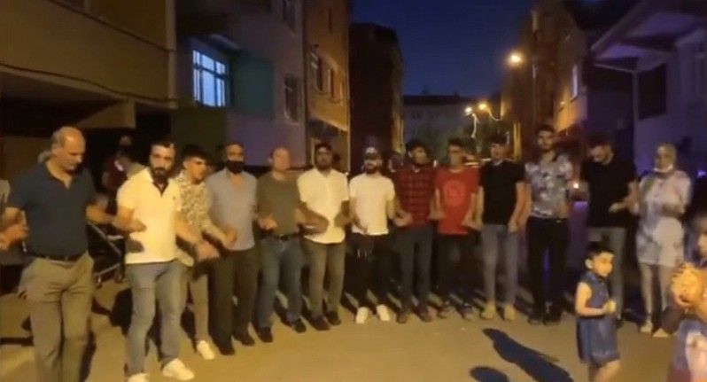 İstanbul’daki düğün eğlencelerinde inanılmaz görüntüler 5
