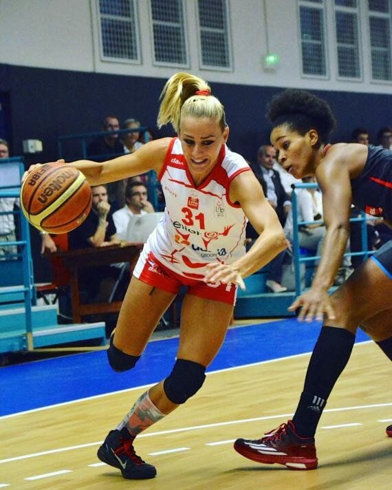Ünlü basketbolcudan şoke eden itiraf: İlişki için transfer etti 13