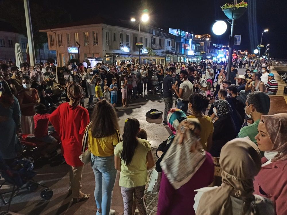 Korona konseri! Bursa'da vurdumduymazlık gırla! 2