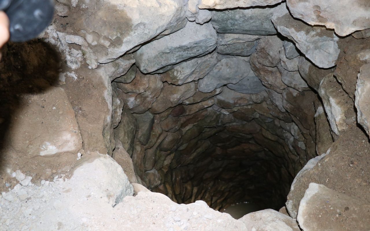 Önce ayakkabısı sonra cesedi parça parça çıkarıldı! 22