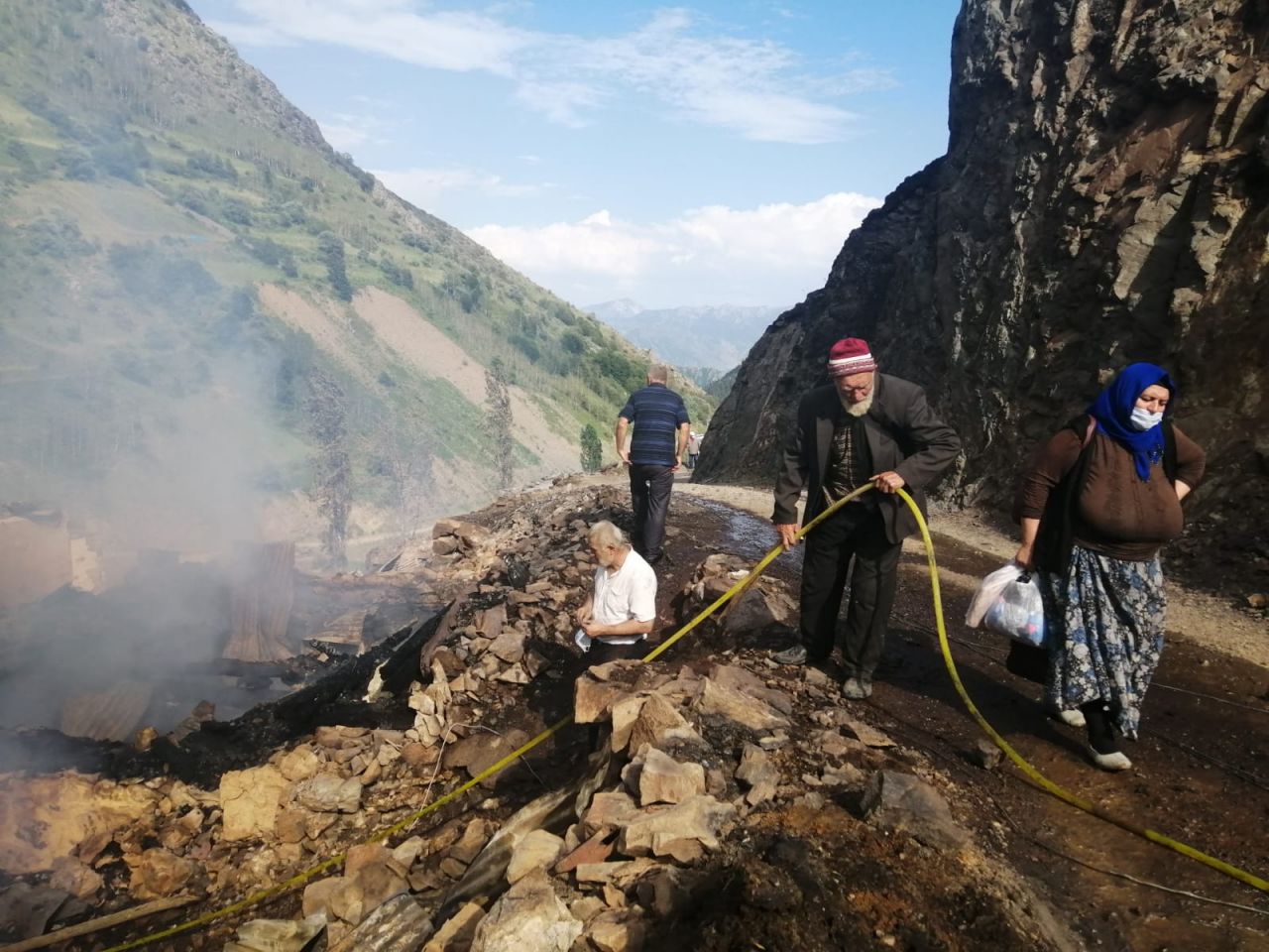 Artvin'deki yangının bilançosu 4